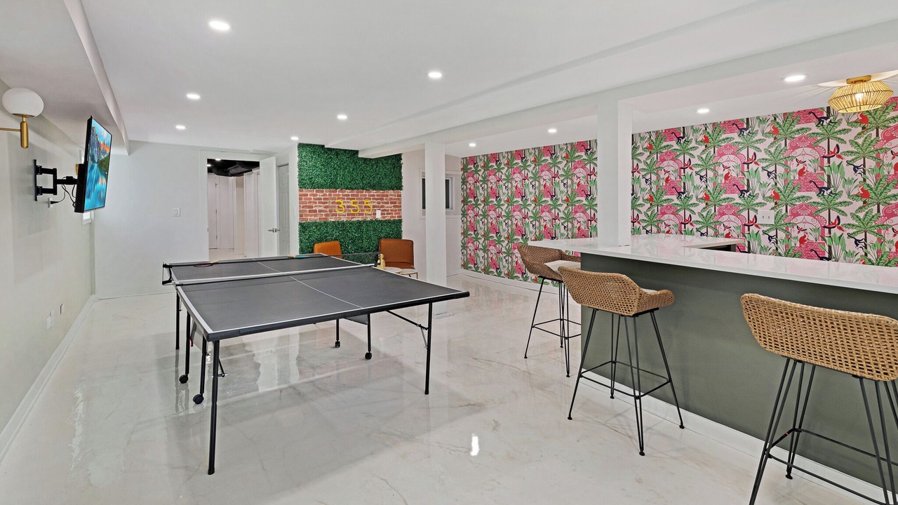 Photo of Bedroom in Lakeview