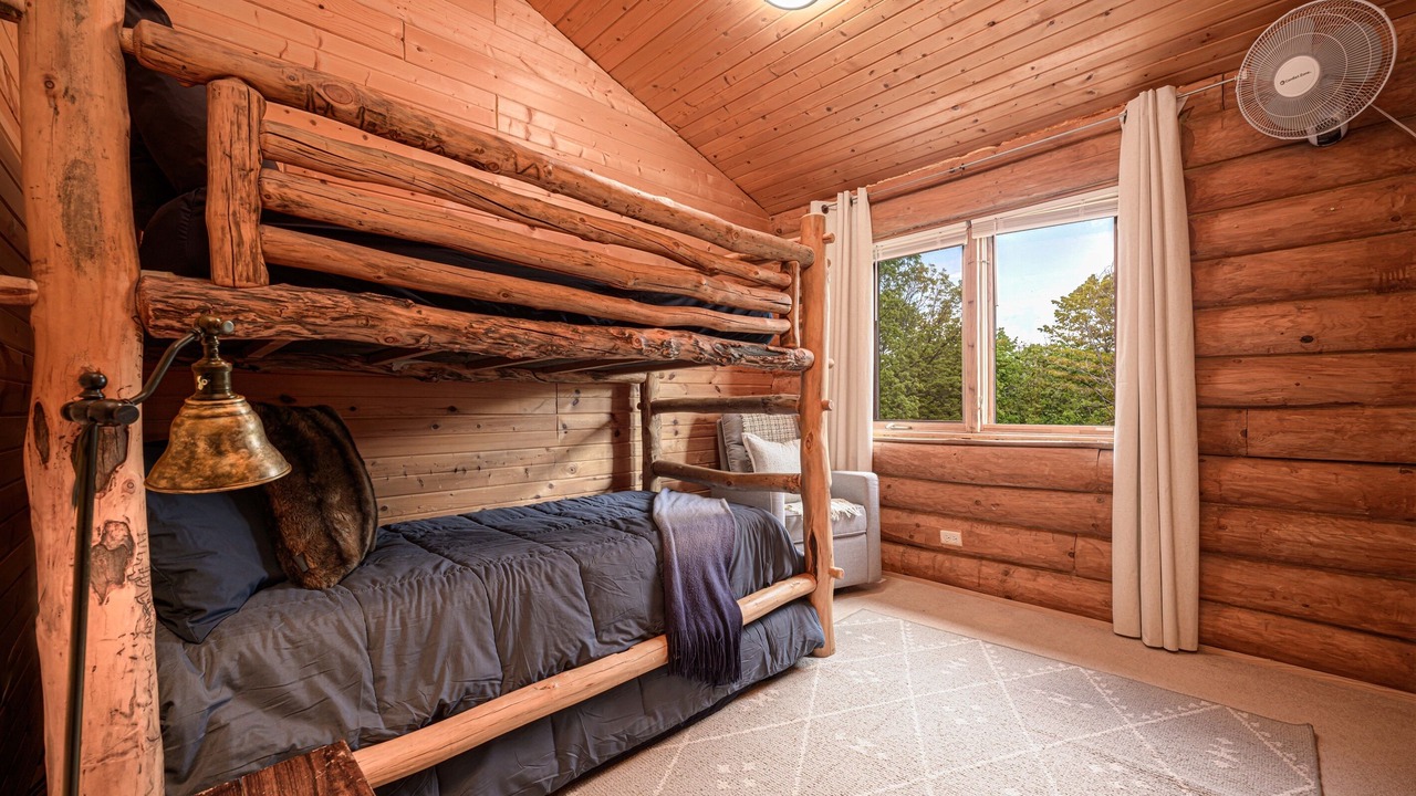 Photo of Bedroom in Apple River