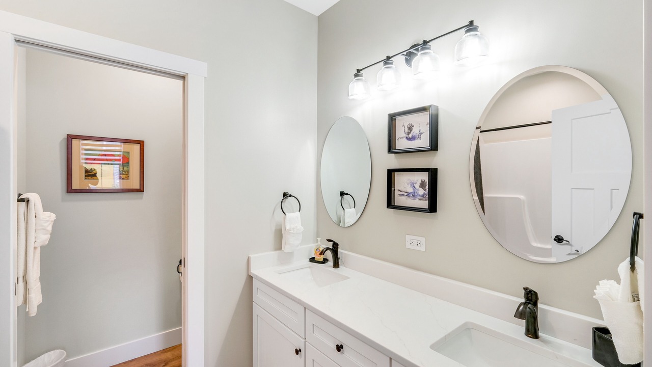 Photo of Bathroom in Ottawa