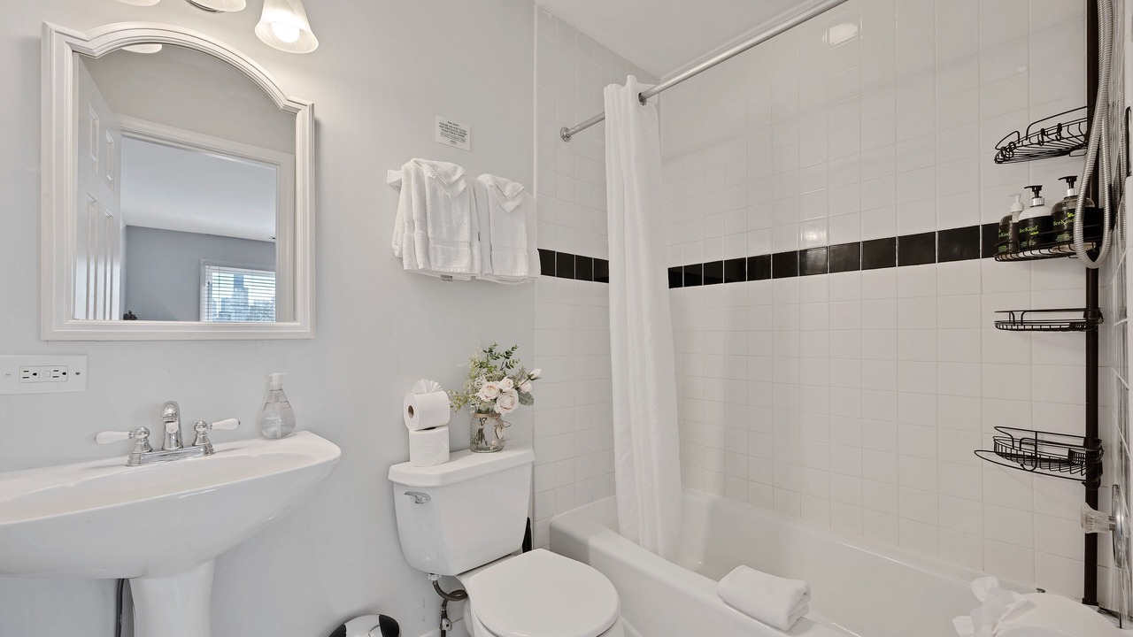 Photo of Bathroom in Old Town
