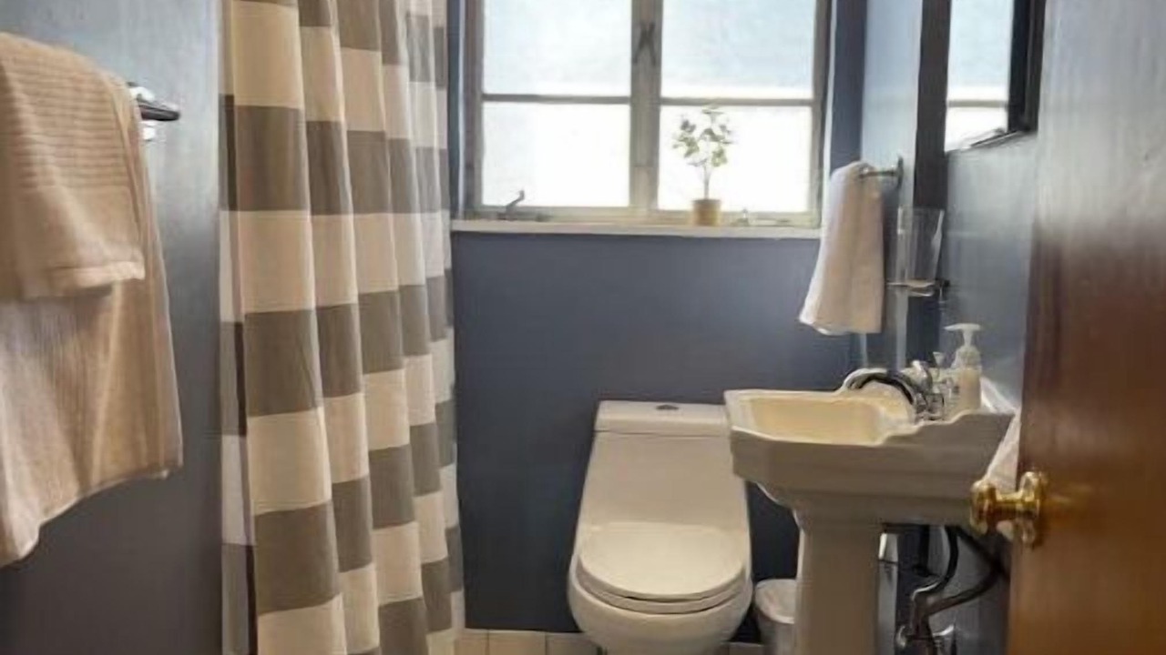 Photo of Bathroom in Edwardsville