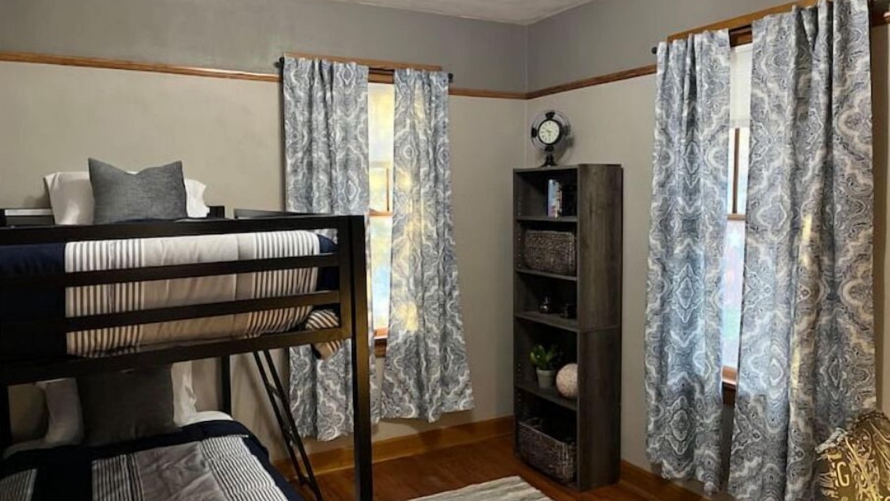 Photo of Bedroom in Edwardsville