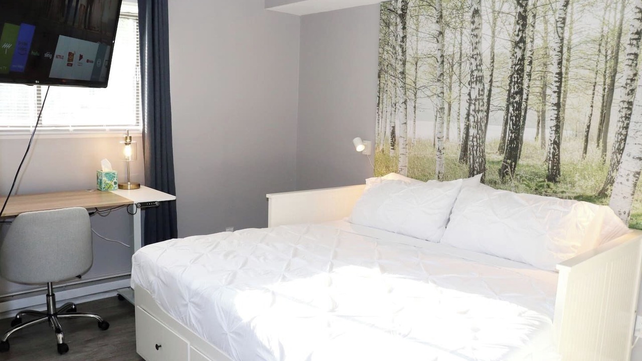 Photo of Bedroom in Aurora