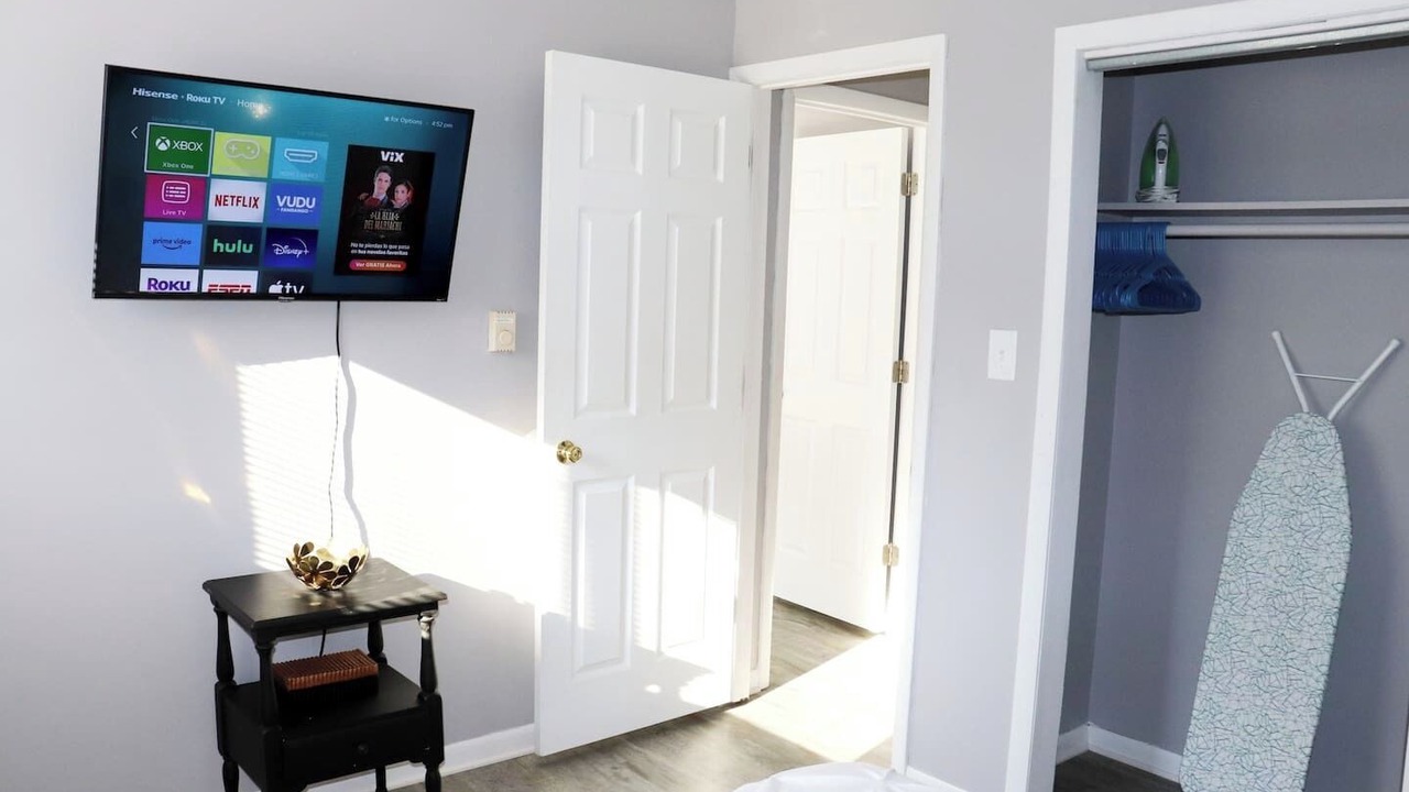Photo of Bedroom in Aurora