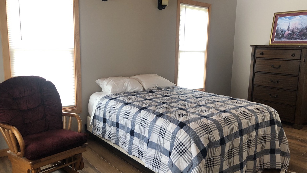 Photo of Bedroom in Oglesby
