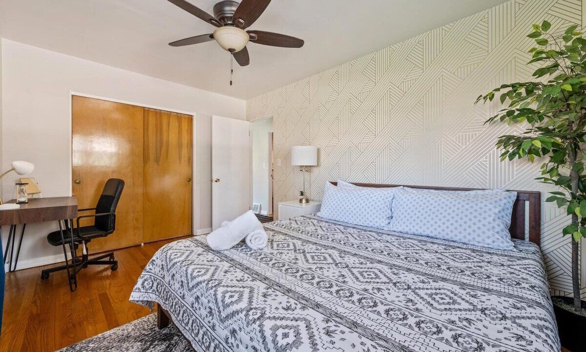 Photo of Bedroom in Westmont