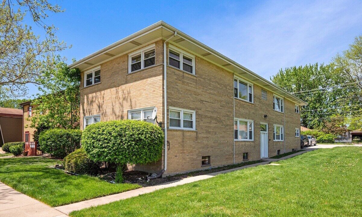 Photo of Outdoor in Westmont