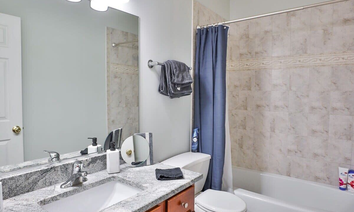 Photo of Bathroom in Near West Side