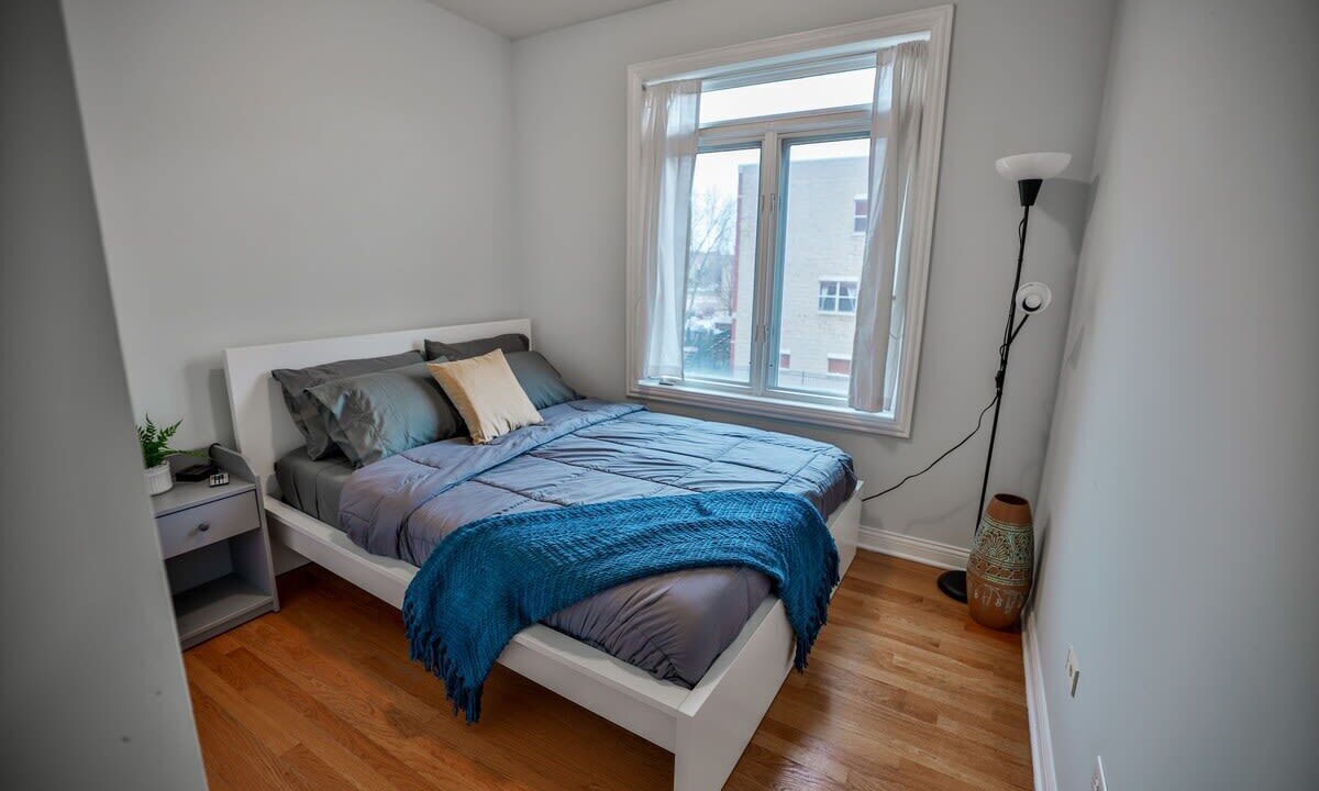 Photo of Bedroom in Near West Side