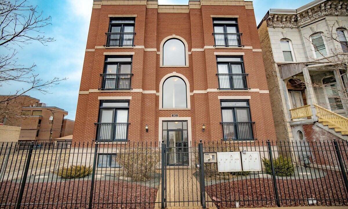 Photo of Outdoor in Near West Side