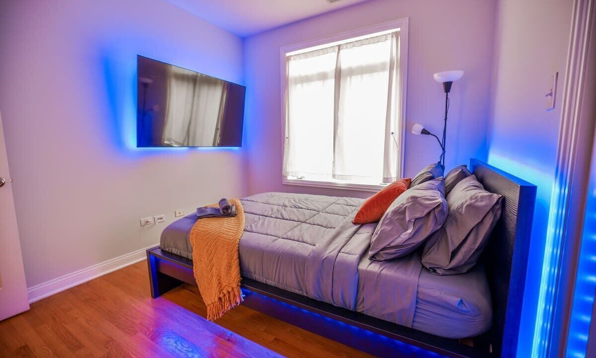 Photo of Bedroom in Near West Side