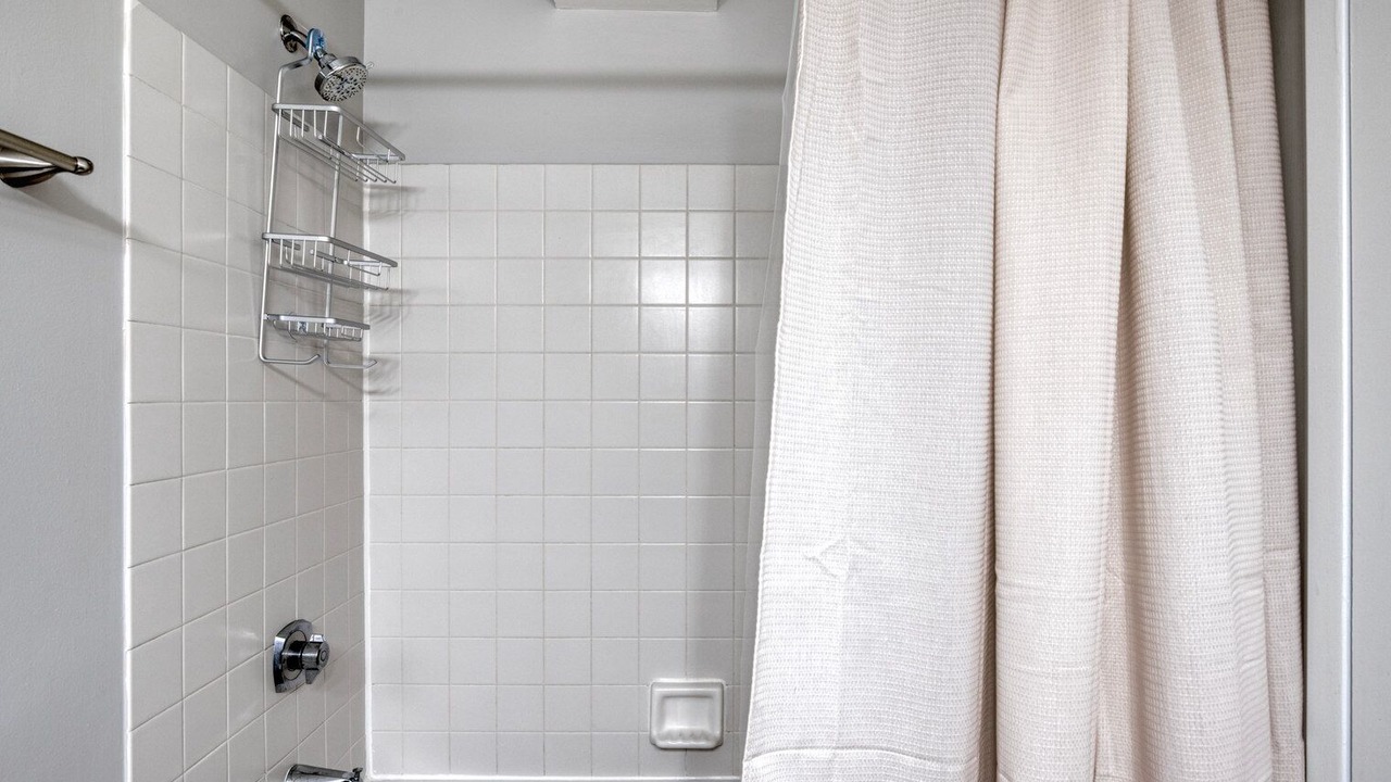 Photo of Bathroom in Streeterville