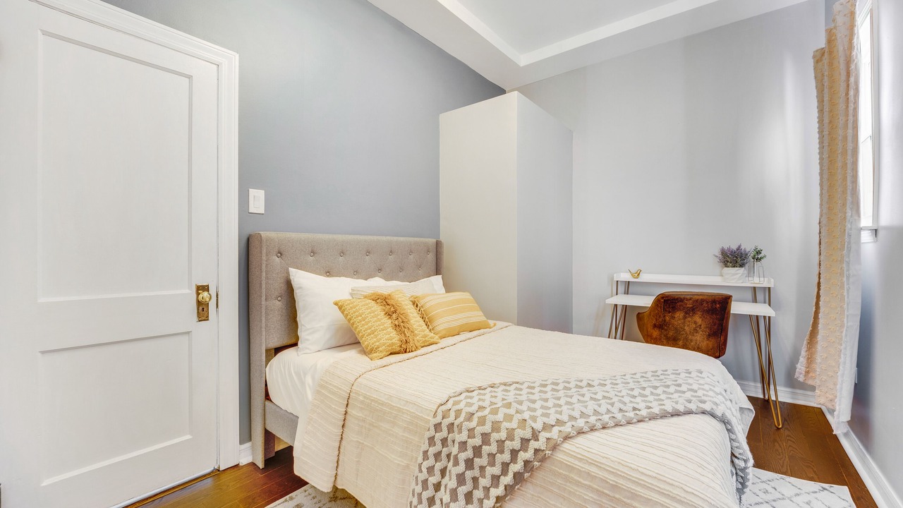 Photo of Bedroom in Avondale
