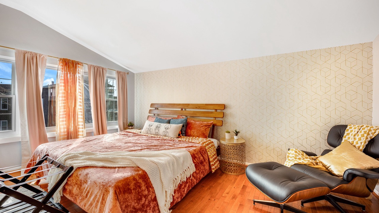 Photo of Bedroom in Avondale