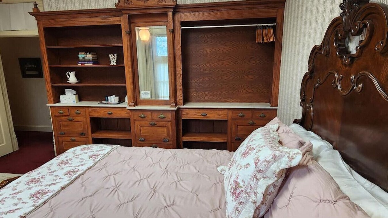 Photo of Bedroom in Springfield