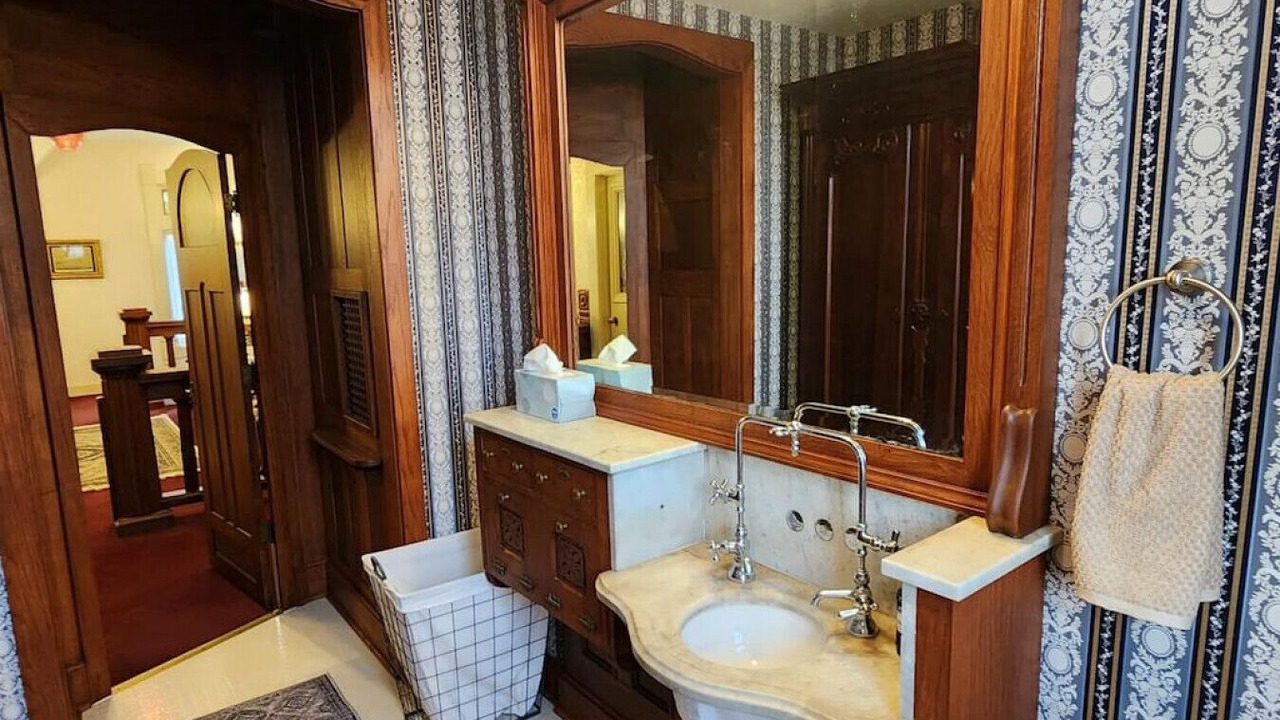 Photo of Bathroom in Springfield