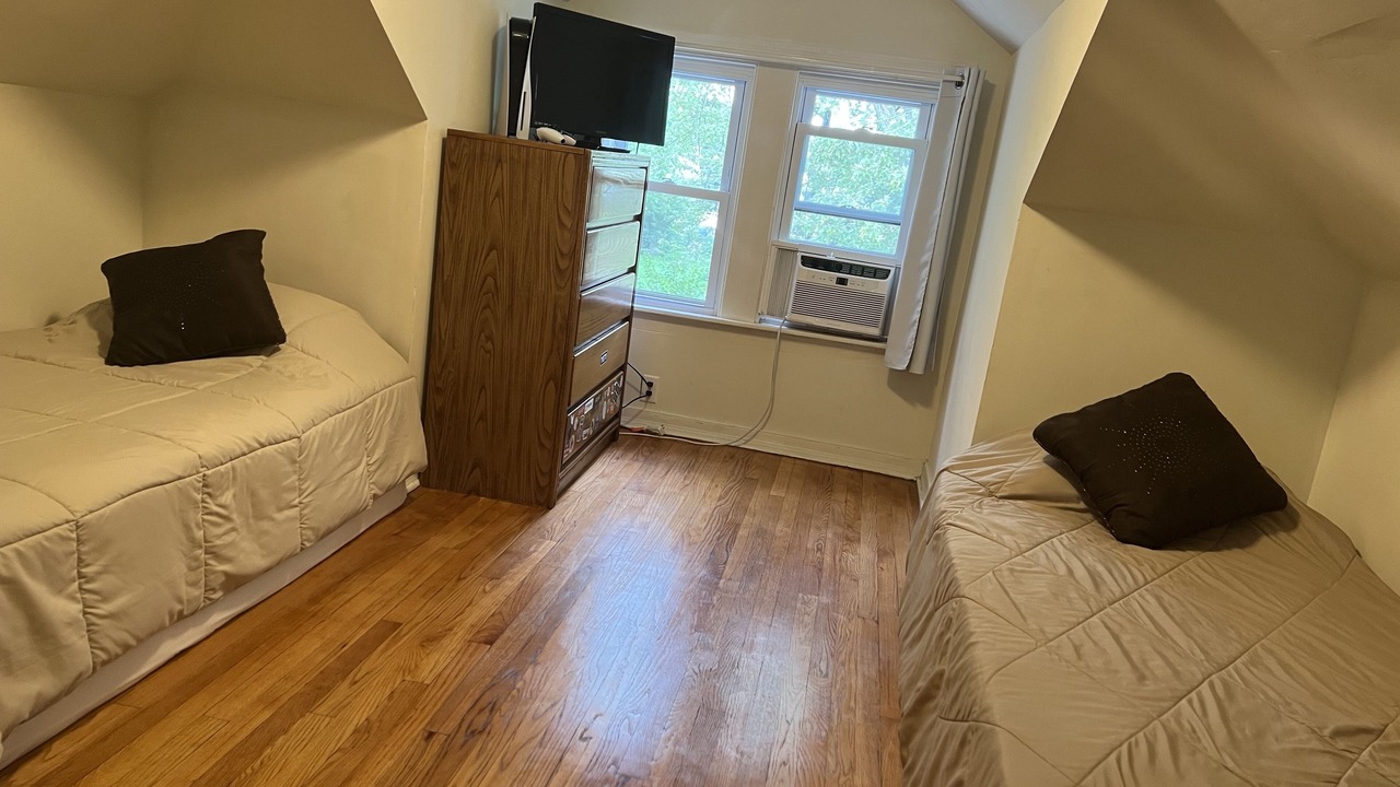 Photo of Bedroom in Stickney