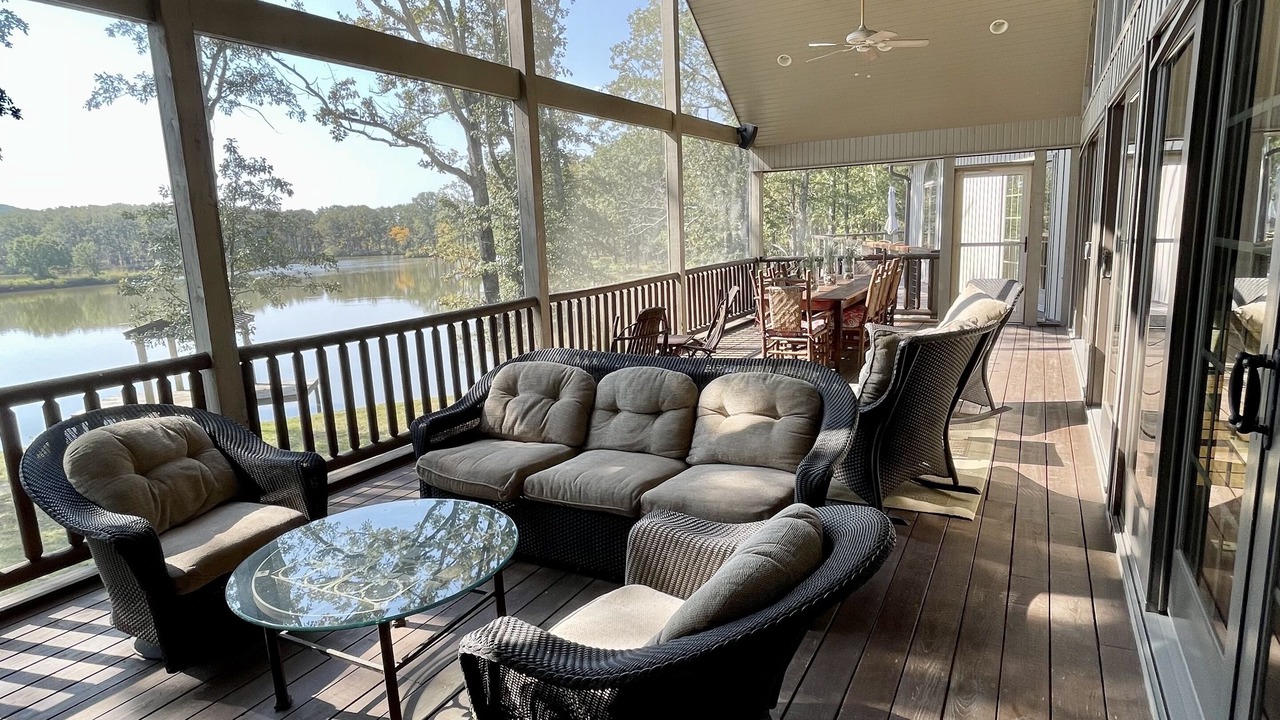 Photo of Livingroom in Equality