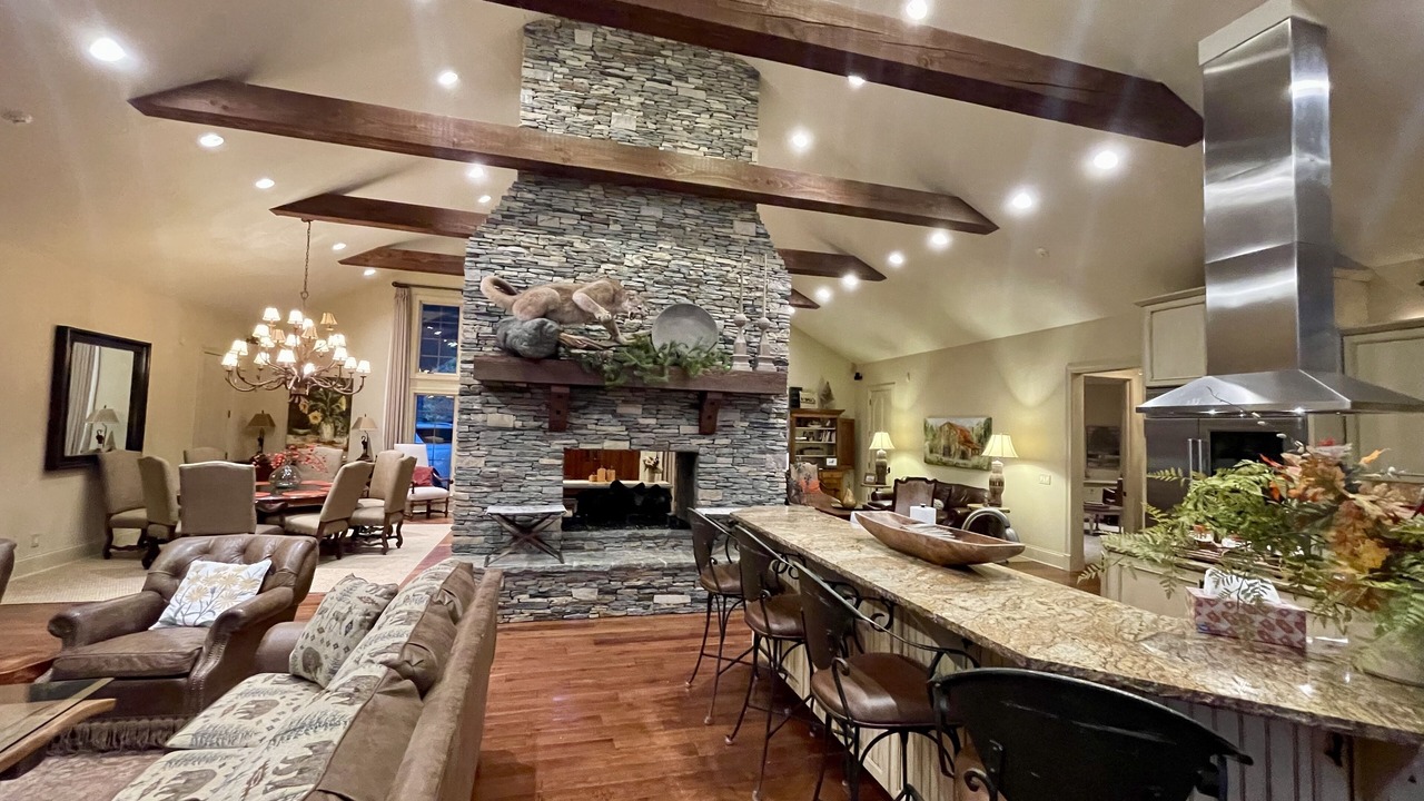 Photo of Livingroom in Equality
