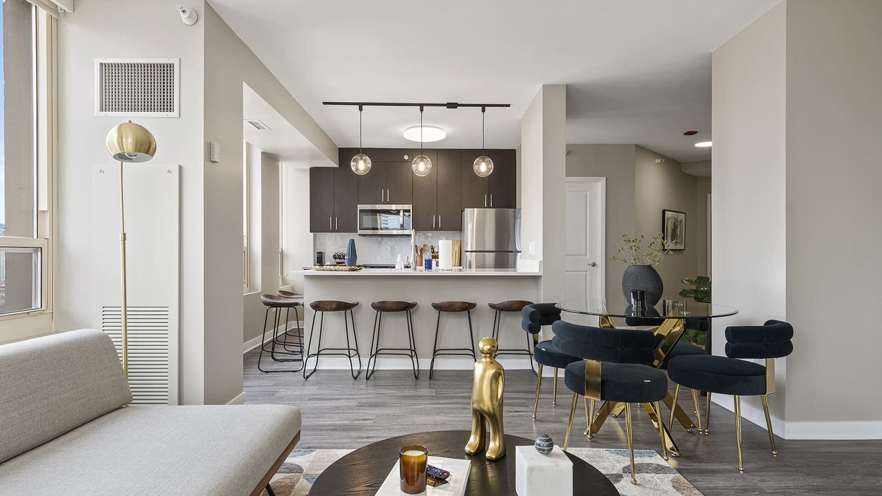 Photo of Livingroom in Rush and Division