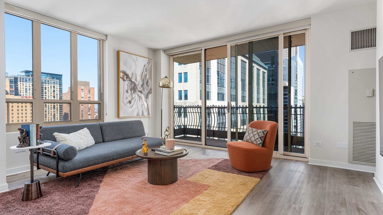 Photo of Livingroom in Rush and Division