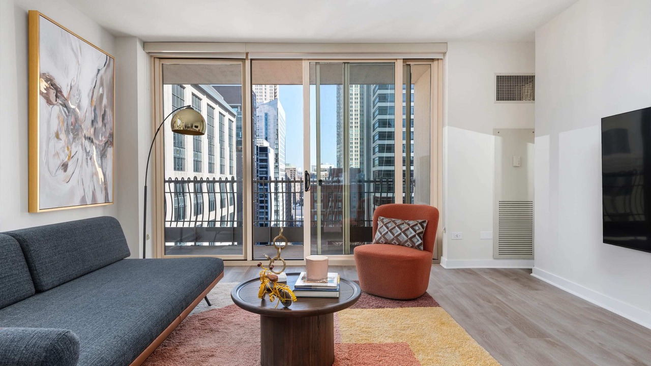 Photo of Livingroom in Rush and Division