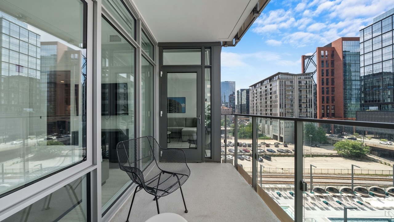 Photo of Patio Balcony in West Loop