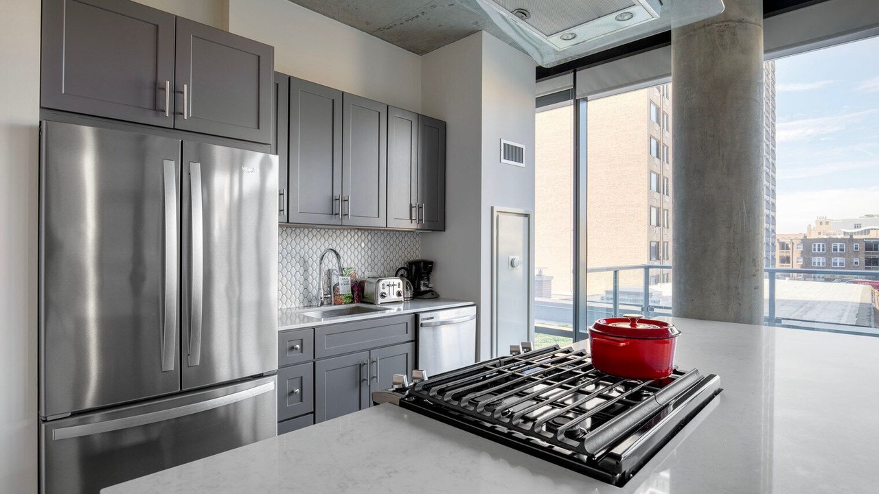 Photo of Kitchen in Lake View East