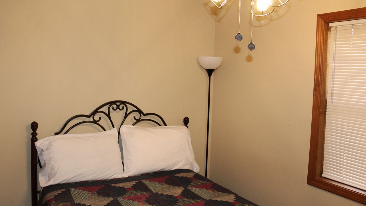 Photo of Bedroom in Makanda