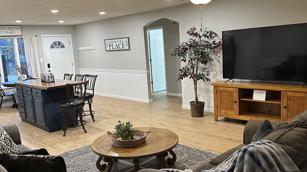 Photo of Livingroom in Carterville