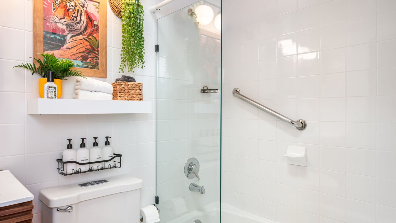 Photo of Bathroom in Park West