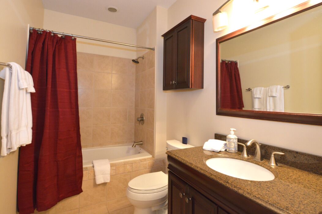 Photo of Bathroom in Wrigleyville