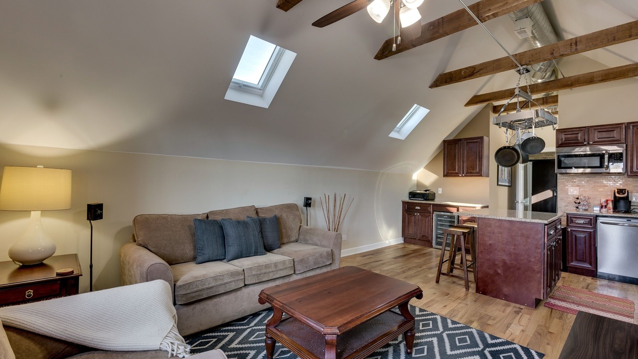 Photo of Bedroom in West Bucktown