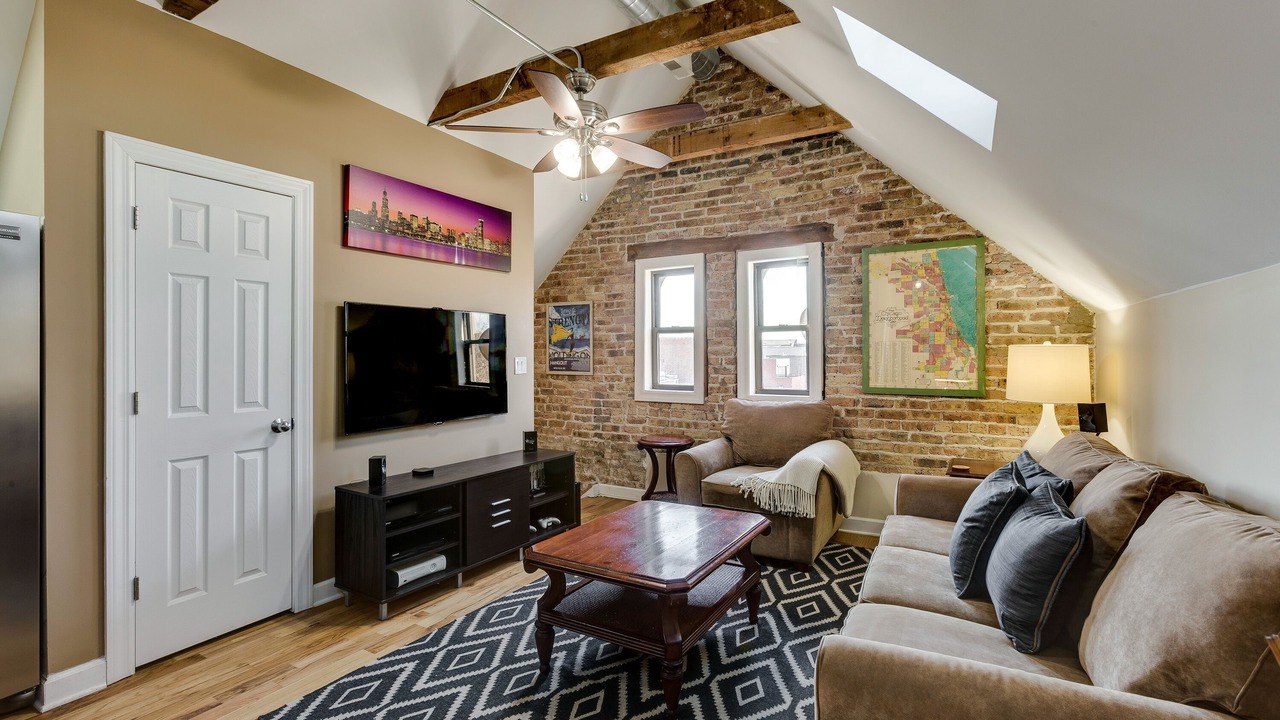 Photo of Bedroom in West Bucktown