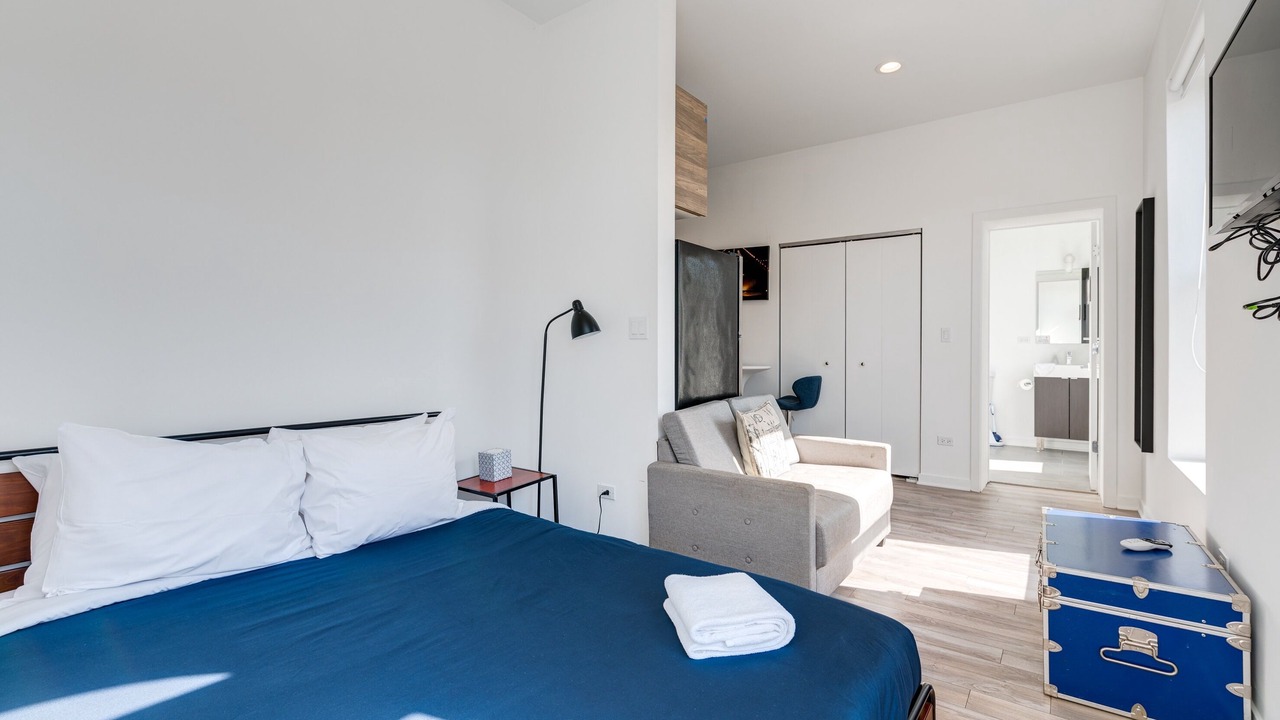Photo of Bedroom in River West