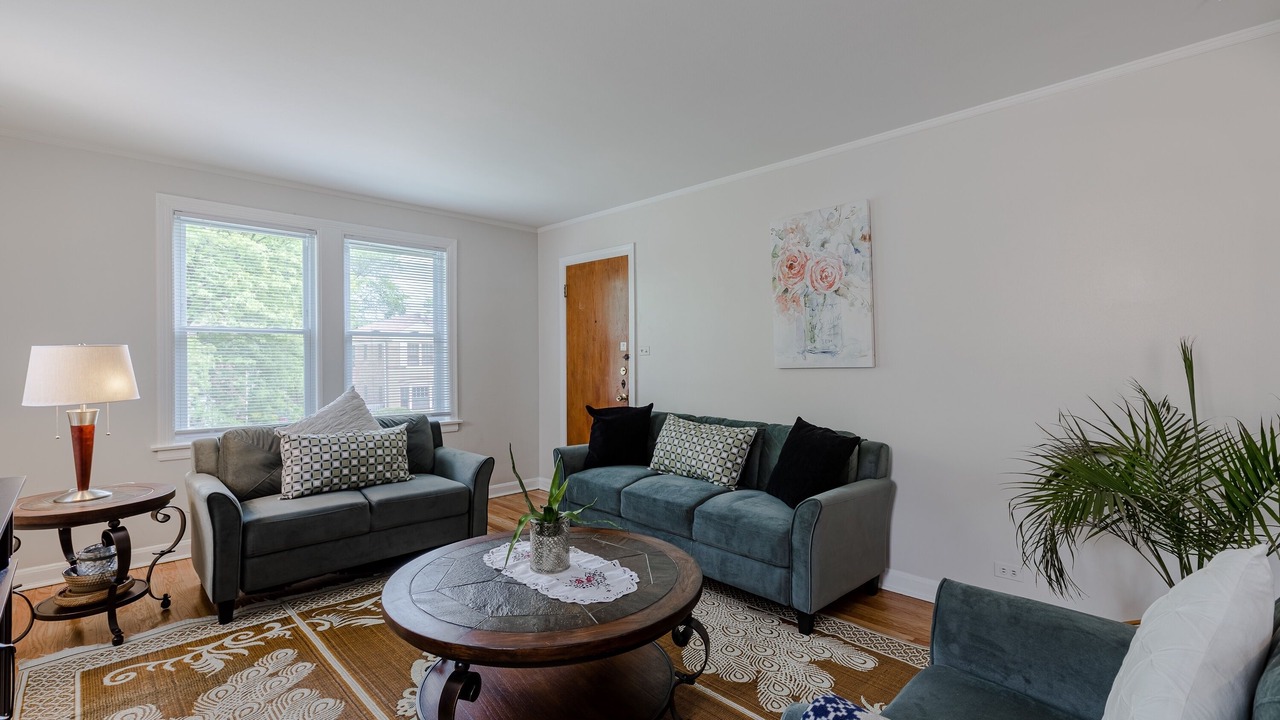 Photo of Bedroom in Evanston