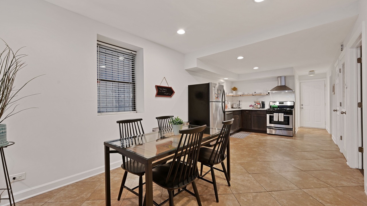 Photo of Bedroom in Wicker Park