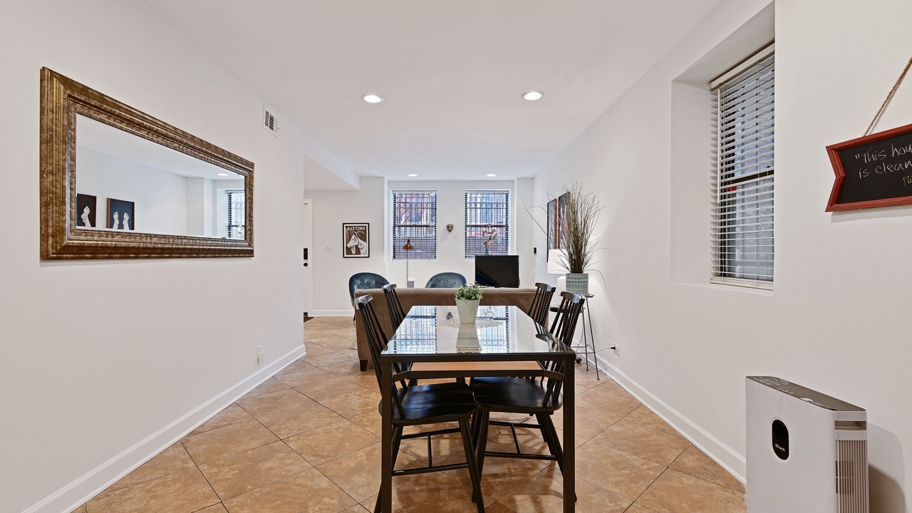 Photo of Bedroom in Wicker Park