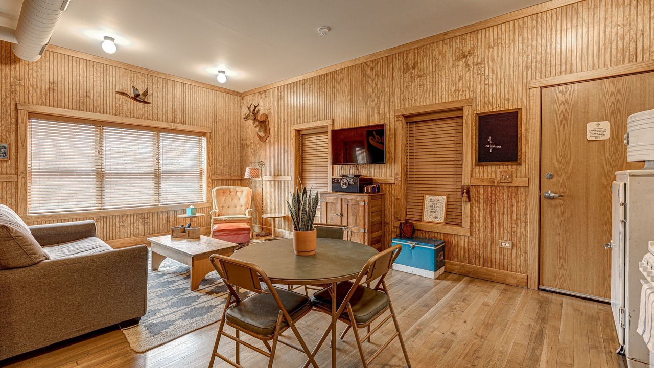 Photo of Bedroom in Wicker Park