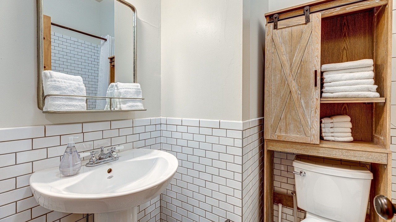 Photo of Bathroom in Wicker Park