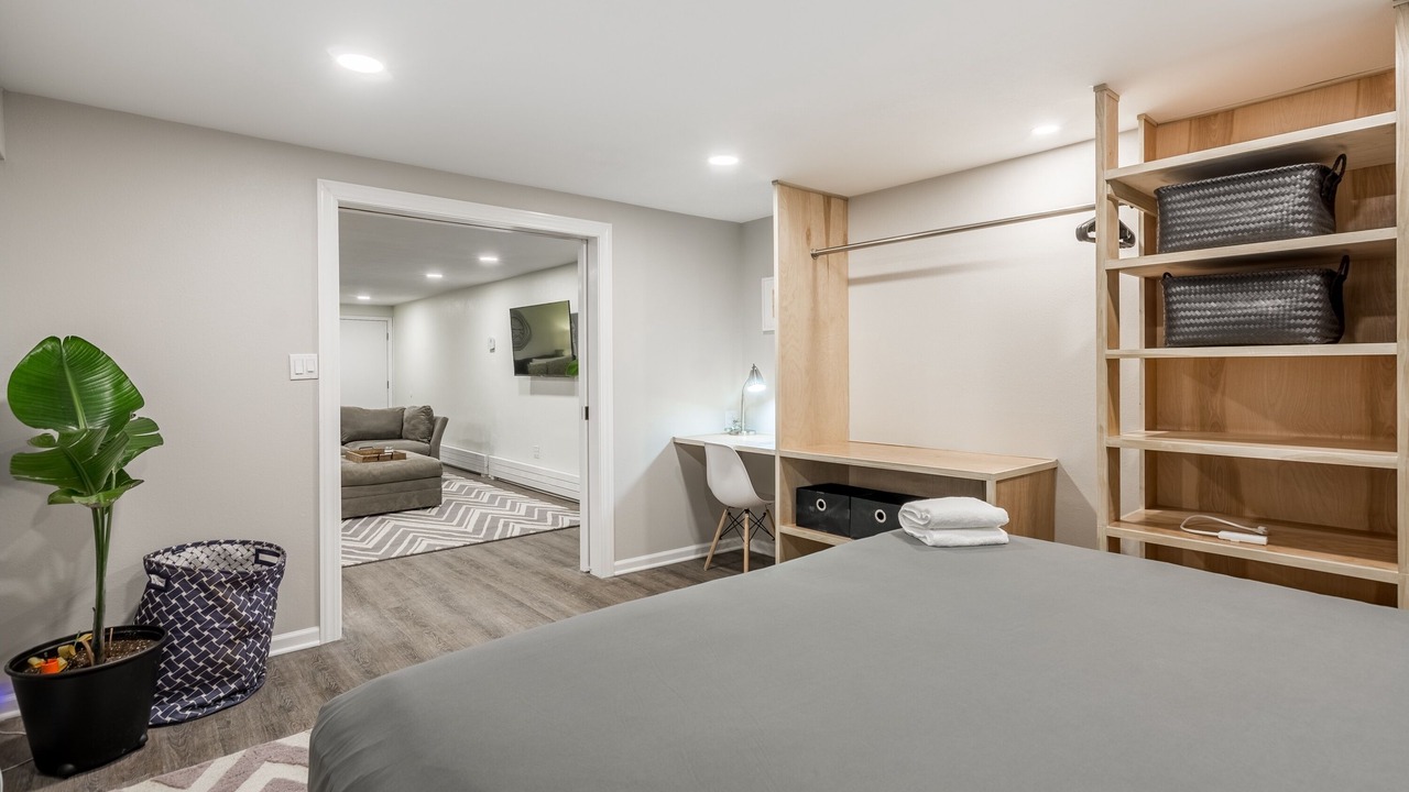 Photo of Bedroom in Near West Side