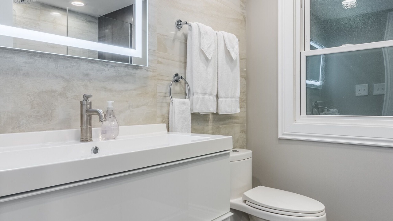 Photo of Bathroom in Park West