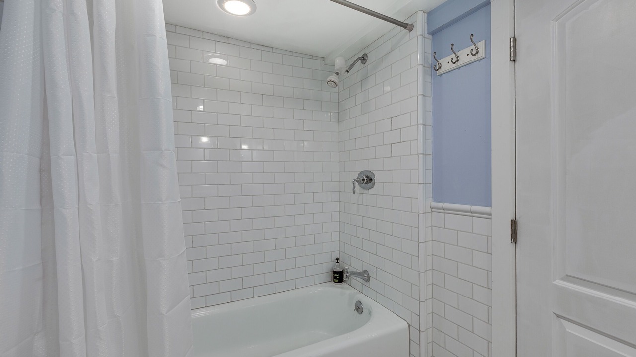 Photo of Bathroom in Pulaski Park