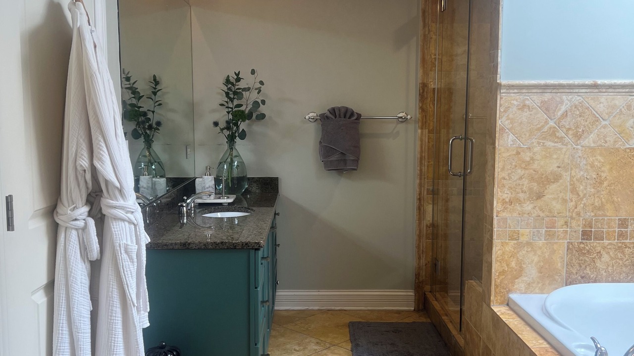 Photo of Bathroom in West Town