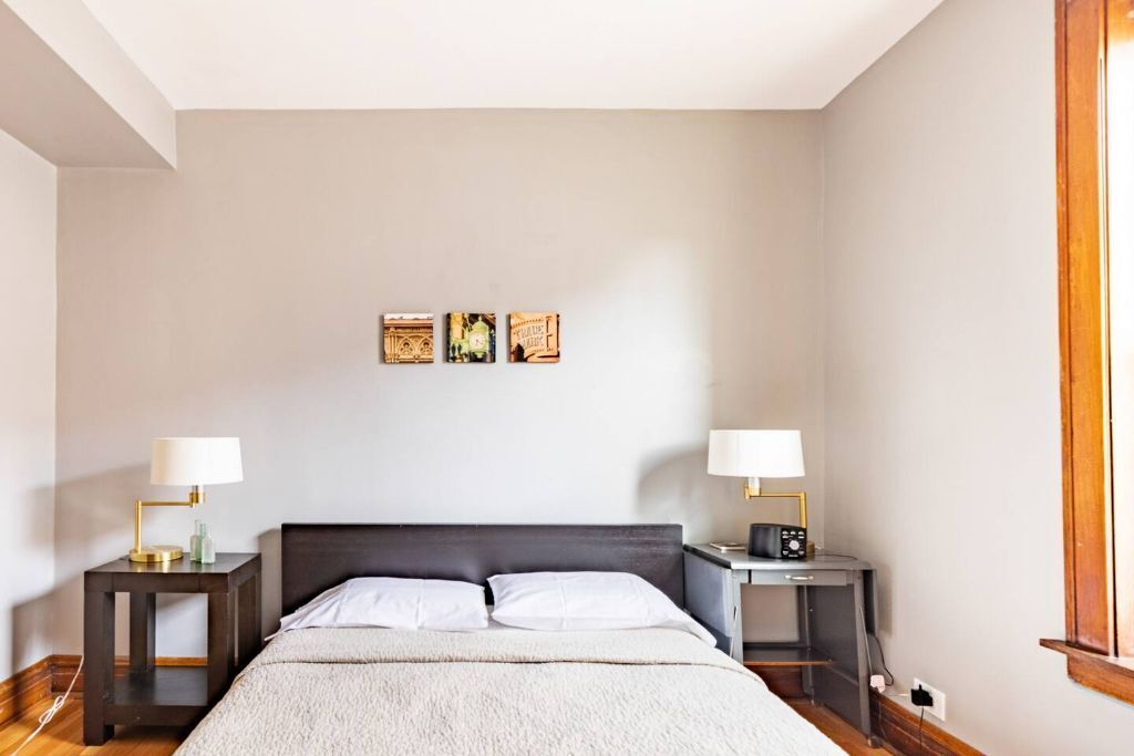 Photo of Bedroom in Little Village