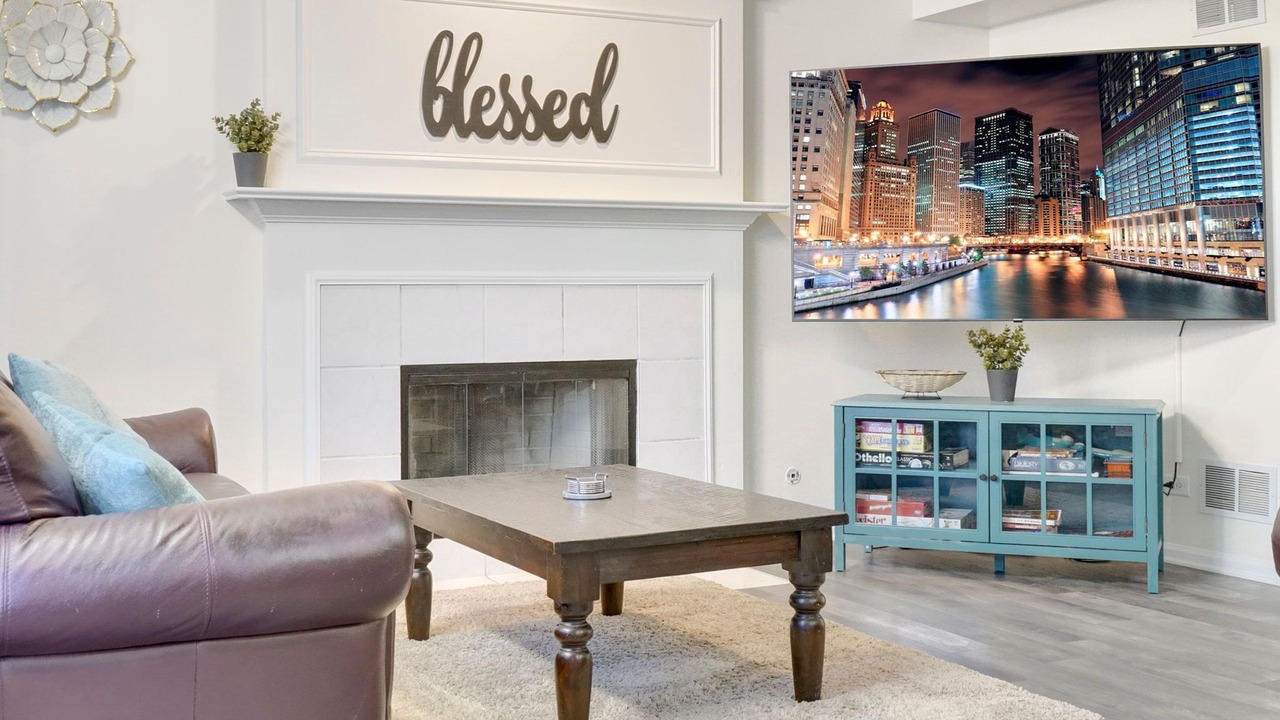 Photo of Livingroom in Fox Valley