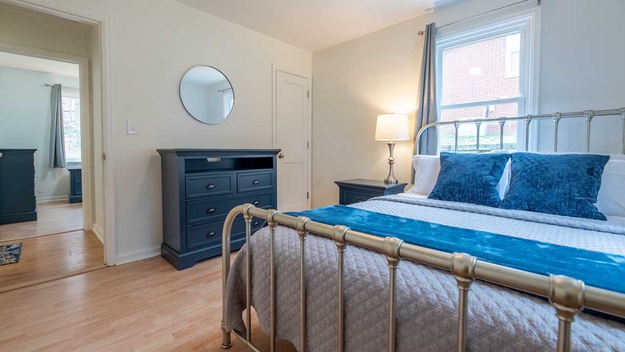 Photo of Bedroom in Peoria Heights
