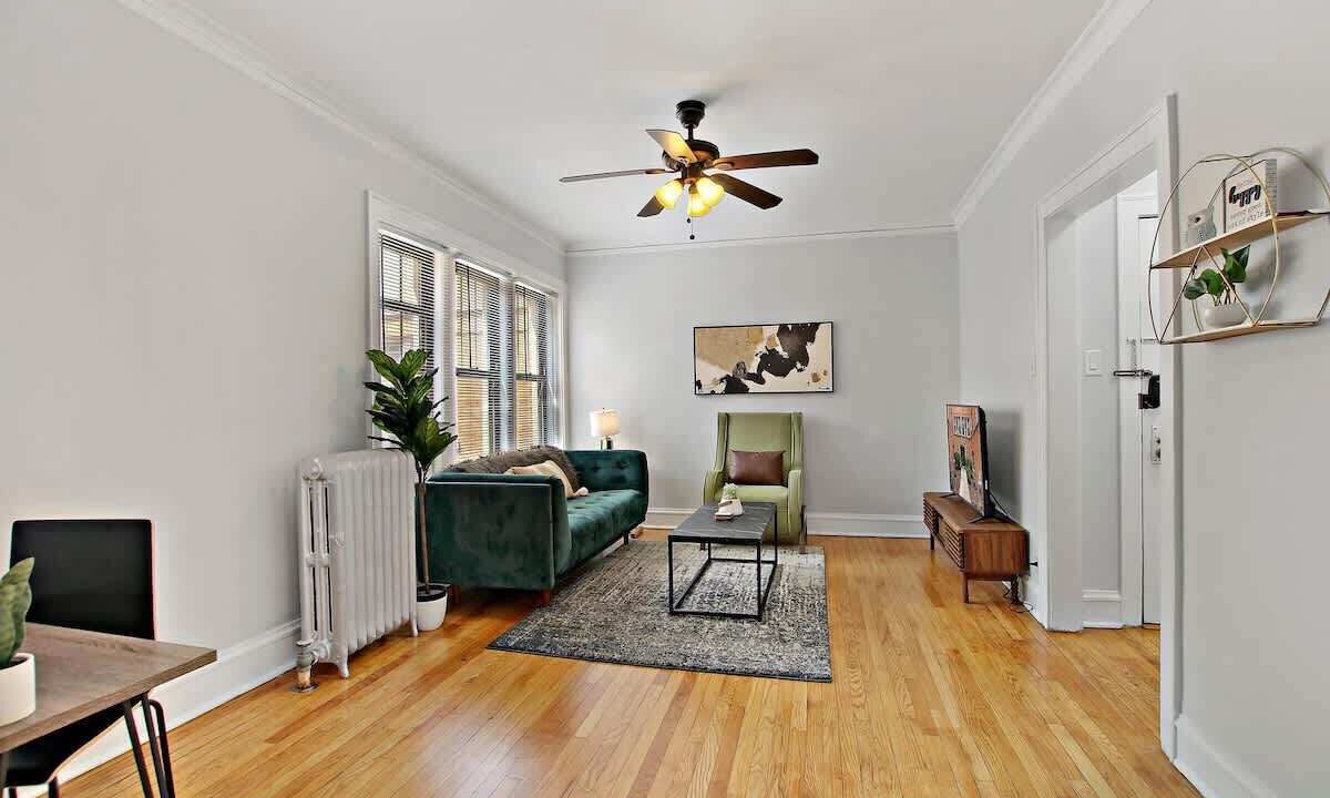 Photo of Livingroom in Ravenswood