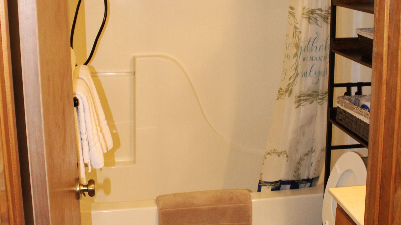 Photo of Bathroom in Makanda