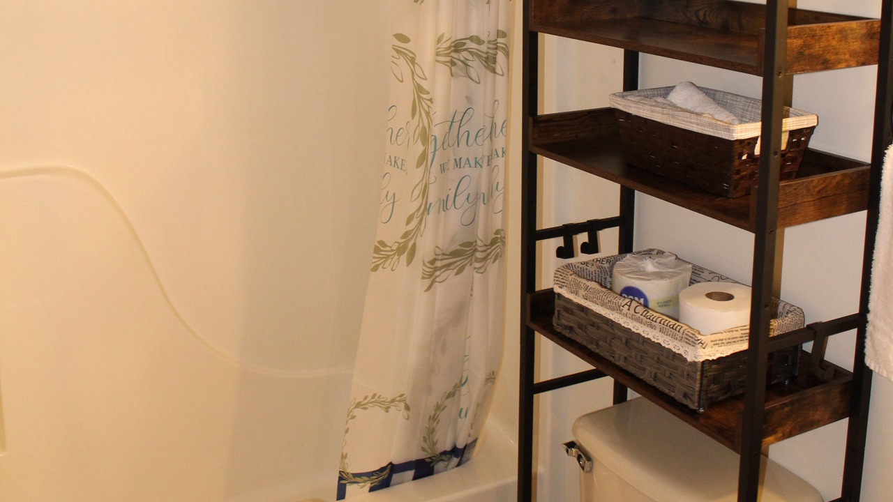 Photo of Bathroom in Makanda